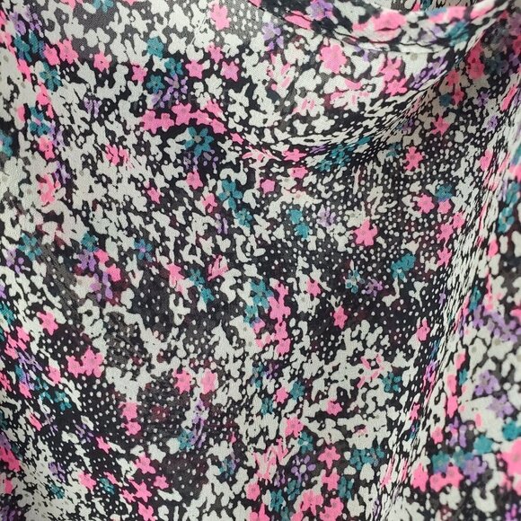 Torrid Poncho Top Size 2 2X Neon pink ditzy floral Flowy‎ Wide neck Short sleeve - Picture 9 of 9